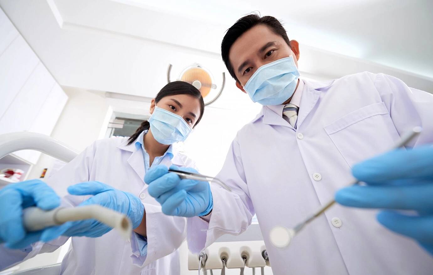Is Teeth Whitening Safe and Effective? Here’s What You Need to Know